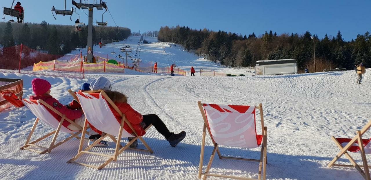 Pensjonat Laworta Ski Ustrzyki Dolne Exterior photo