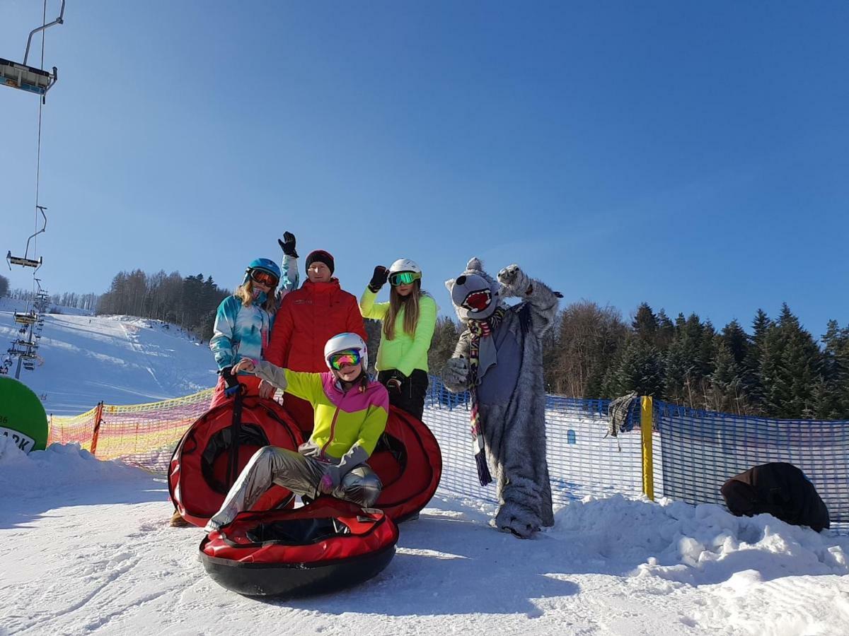 Pensjonat Laworta Ski Ustrzyki Dolne Exterior photo